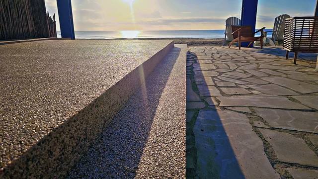 Έργο πέτρινου χαλιού VUBA από την CONCREX στην Κύπρο