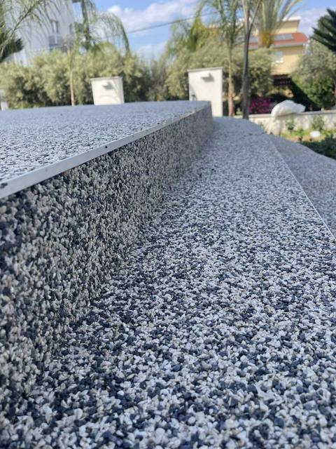 Έργο πέτρινου χαλιού VUBA από την CONCREX στην Κύπρο