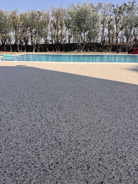 Έργο πέτρινου χαλιού VUBA από την CONCREX στην Κύπρο