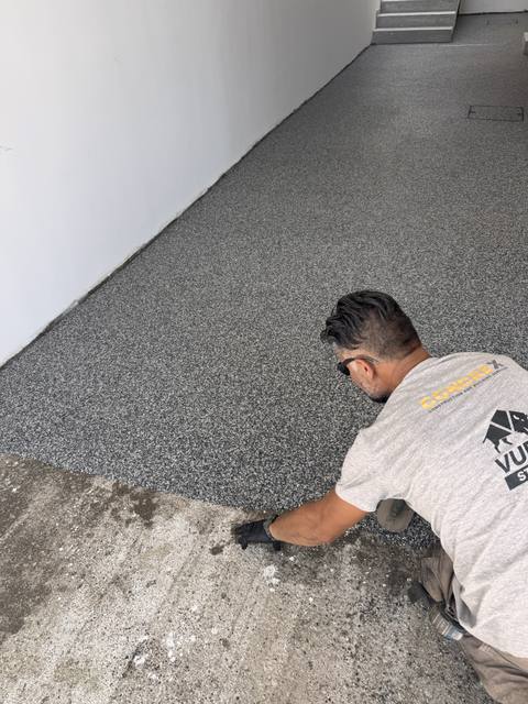 Έργο πέτρινου χαλιού VUBA από την CONCREX στην Κύπρο